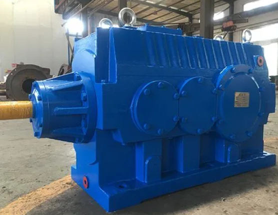 M3RSF90系列齿轮箱